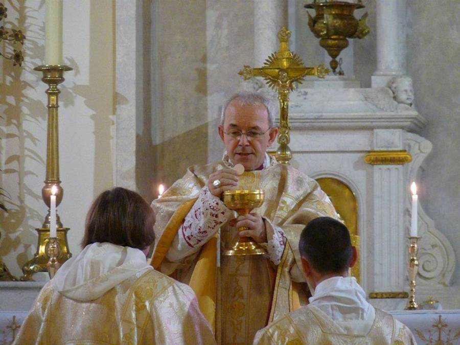 mgr._athanasius_schneider.jpg